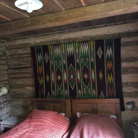 Historische Haus Unter Der Linde Casa de Férias Krzyszkowice